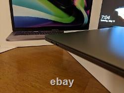 2020 Apple MacBook Pro M1 16GB RAM 512GB Flash SSD (space Gray) MINT