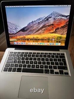 APPLE MACBOOK PRO i7