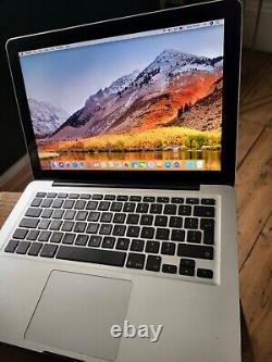 APPLE MACBOOK PRO i7