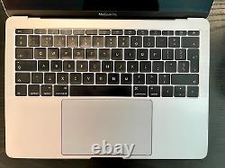 Apple MF839B/A MacBook Pro 8GB RAM 13.3inch Laptop Silver 2016 250 GB