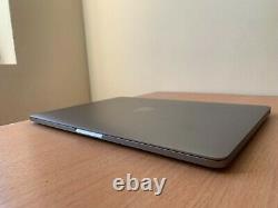 Apple MacBook Pro 13 2017 2.3Ghz Core I5 8GB RAM 128GB SSD