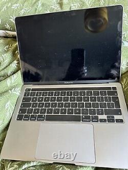 Apple MacBook Pro 13 (256GB SSD, 8GB) Laptop Space Grey