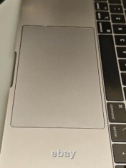 Apple MacBook Pro 13.3 (128 GB SSD, Intel Core i5 8th Gen 3.90 GHz, 8GB) SPARES