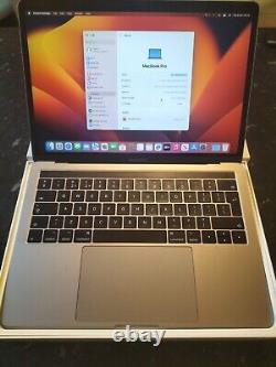 Apple MacBook Pro 13.3 (2017) Space Grey