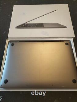 Apple MacBook Pro 13.3 (2017) Space Grey