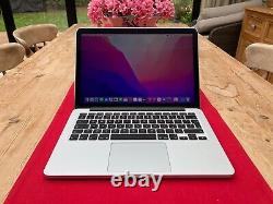 Apple MacBook Pro 13.3 Early 2015 (256GB SSD, Intel Core i5, 2.7GHz, 8GB RAM)