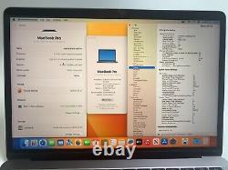 Apple MacBook Pro 13 A1708, 2017 i5 8GB 250GB QWERTY UK Cycles 54