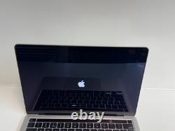 Apple MacBook Pro 13 A2338 2020 Apple M1 8GB RAM / 512GB SSD Silver