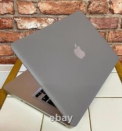 Apple MacBook Pro 13 Core i5 2.5GHz 16GB RAM 256GB SSD MS Office SEQUIOA
