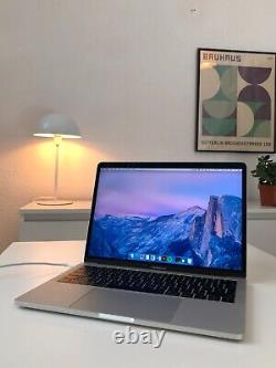 Apple MacBook Pro 13-Inch 2016, Silver, Excellent condition