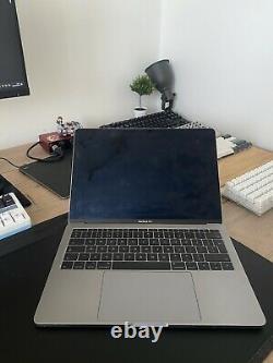 Apple MacBook Pro 13 Laptop 128GB 2017 Space Grey