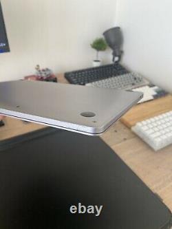 Apple MacBook Pro 13 Laptop 128GB 2017 Space Grey