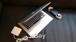 Apple MacBook Pro 13 Laptop/ 2.4Ghz /4GB ram/ 250GB HHD Mac OS High Sierra 2017