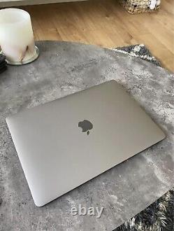 Apple MacBook Pro 13 (October, 2016, Space Gray)