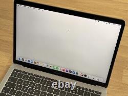 Apple MacBook Pro 13 i5 2.3GHz 8GB 128GB Great Value / macOS Monterey /AP189