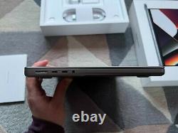 Apple MacBook Pro 14 (512GB SSD, M1 Pro, 16GB) Laptop Space Grey MKGP3B/A