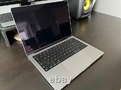 Apple MacBook Pro 14 Inch 2021 Model immaculate Condition