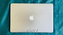 Apple MacBook Pro 15 2013 Retina Display Intel Core i7 2.60 GHz 16-GB 1TB SSD