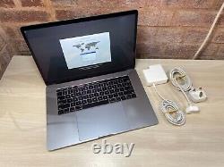 Apple MacBook Pro 15 2016 (Intel i7 6 Core 2.6GHz, 1TB SSD, 16GB RAM) A1707