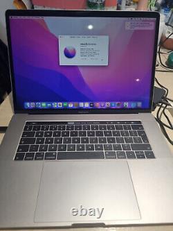 Apple MacBook Pro 15 2016 Space Grey Core i7 2.6GHz 16GB RAM 256GB SSD A1707