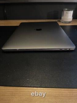 Apple MacBook Pro 15.4 256GB With Touchbar Late 2016 Model