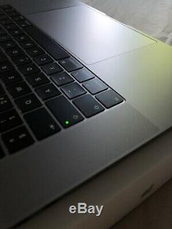 Apple MacBook Pro 15.4 (500GB, 8-core Intel Core i9, 2.3GHz, 32GB)