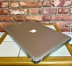 Apple MacBook Pro 15 C2D 2.53GHz 8GB RAM 256GB SSD A1286 MacOS Monterey