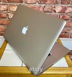 Apple MacBook Pro 15 C2D 2.53GHz 8GB RAM 256GB SSD MC118 MacOS Monterey