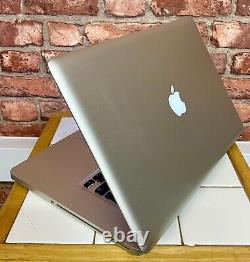 Apple MacBook Pro 15 C2D 2.53GHz 8GB RAM 256GB SSD MC118 MacOS Monterey