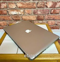 Apple MacBook Pro 15 C2D 2.53GHz 8GB RAM 256GB SSD MC118 MacOS Monterey