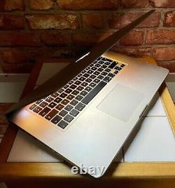 Apple MacBook Pro 15 Quad Core i7 2.0GHz 8GB RAM 256GB SSD MC721 MS Office