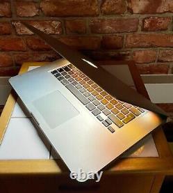 Apple MacBook Pro 15 Quad Core i7 2.0GHz 8GB RAM 256GB SSD MC721 MS Office