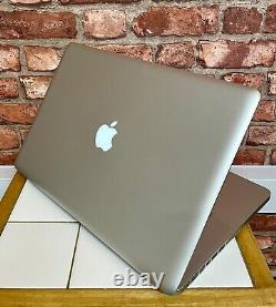 Apple MacBook Pro 15 Quad Core i7 2.0GHz 8GB RAM 256GB SSD MC721 MS Office