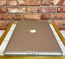 Apple MacBook Pro 15 Quad Core i7 2.0GHz 8GB RAM 256GB SSD MC721 MS Office