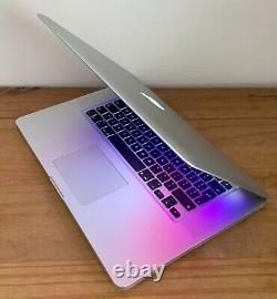 Apple MacBook Pro 15 Quad Core i7 2.0GHz 8GB RAM 256GB SSD MC721 MacOS Monterey