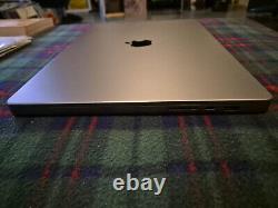 Apple MacBook Pro 16 2019 (Intel Core i9 2.4 GHz, 2TB SSD, 64GB RAM)