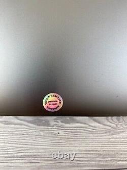 Apple MacBook Pro 2019 Touch 13 Core i7 1.7 GHz 16 GB LPDDR3 128 GB SSD
