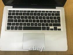 Apple MacBook Pro Core 2 Due 2.40 GHz 4 GB 320 GB HDD 13 Mid 2010