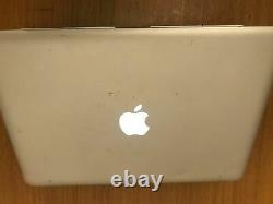 Apple MacBook Pro Core 2 Due 2.40 GHz 4 GB 320 GB HDD 13 Mid 2010