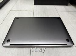 Apple MacBook Pro Retina 13.3 2017 128GB SSD 8GB Ram 2.3GHz Core i5 Space Grey