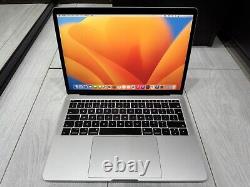 Apple MacBook Pro Retina 13.3 2017 256GB SSD 8GB Ram 2.3GHz Core i5 Silver