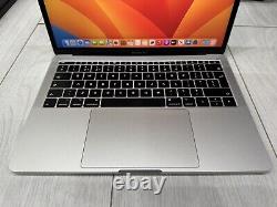 Apple MacBook Pro Retina 13.3 2017 256GB SSD 8GB Ram 2.3GHz Core i5 Silver