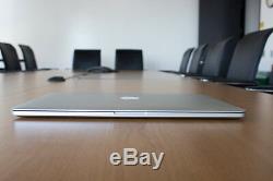 Apple MacBook Pro Retina 15'' Q Core i7 2.0ghz 8GB 256GB (Late 2013) A Grade