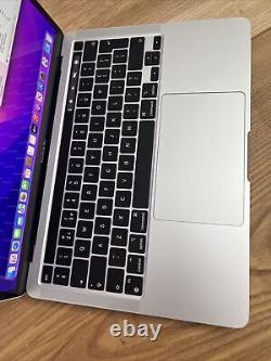 Apple MacBook Pro Silver 2020 13 M1 8gb Ram 256gb SSD Cycle Count 4 (3226)
