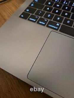 Apple MacBook Pro Touchbar A1706 13.3 2017 I5 3.1ghz 8GB Silver faulty ssd 0807
