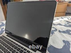 Apple Macbook Pro 13 2015 2.9ghz i5 16gb ram 256gb SSD Logic pro Final cut pro