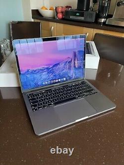 Apple Macbook Pro 13.3 (2020) M1, 256gb SSD, Space Grey