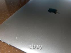 Apple Macbook Pro 13.3 (2020) M1, 256gb SSD, Space Grey