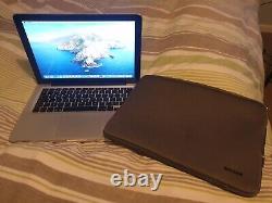 Apple Macbook Pro (13-Inch)'Core i5' 2.5 GHz, Mid-2012 + With Charger (Bundle)