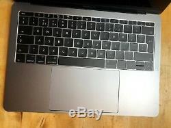 MacBook Pro 13 2017 Space Grey, i5 2.3GHz, 8GB, 256GB SSD